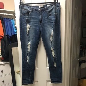 Judy Blue 2xl Distressed Jeans